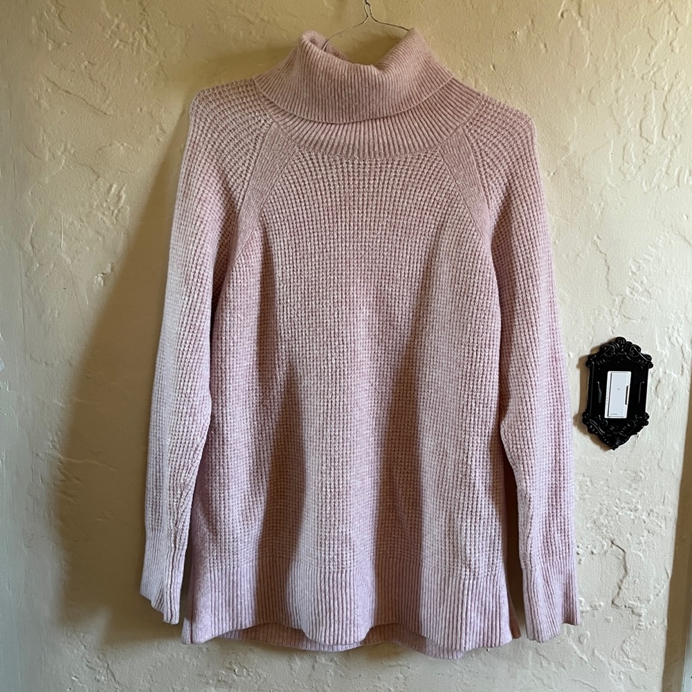 Loft Women's Pink waffle Turtleneck Sweater size large